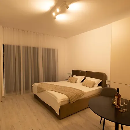Hubix - Casa Del Mar C1 Apartament Mamaja