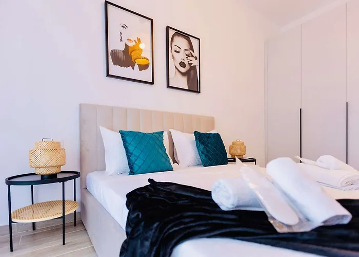 Hubix - Casa Del Mar C1 Apartament Mamaja