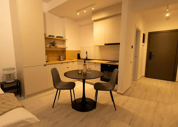 Hubix - Casa Del Mar C1 *