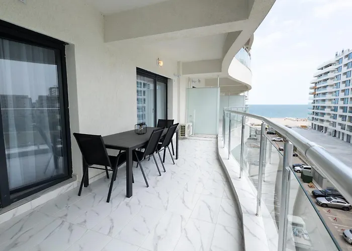 Hubix - Casa Del Mar C1 Mamaja